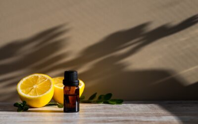 L’huile essentielle de citronnelle : repousse les insectes, lutte contre la fatigue et le stress et améliore la digestion