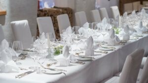 Un décor de mariage blanc
